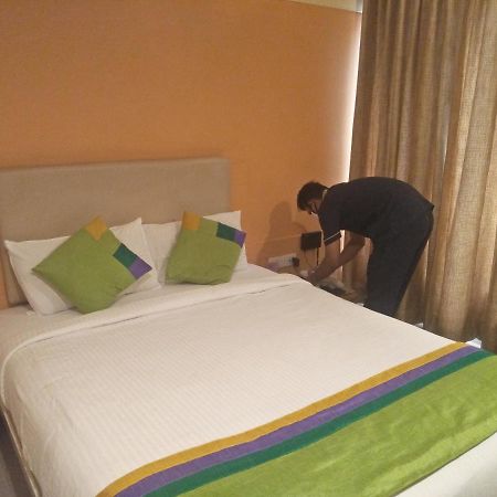 Treebo Trend Hotel Basera Pune Ngoại thất bức ảnh