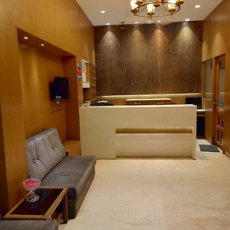 Treebo Trend Hotel Basera Pune Ngoại thất bức ảnh