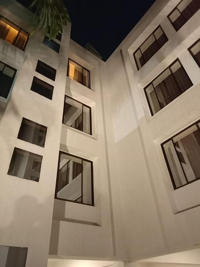 Treebo Trend Hotel Basera Pune Ngoại thất bức ảnh