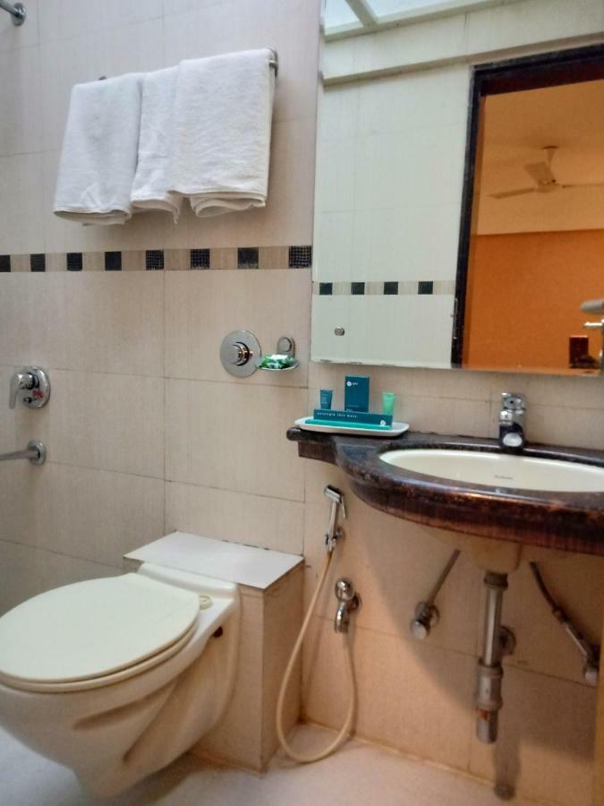 Treebo Trend Hotel Basera Pune Ngoại thất bức ảnh